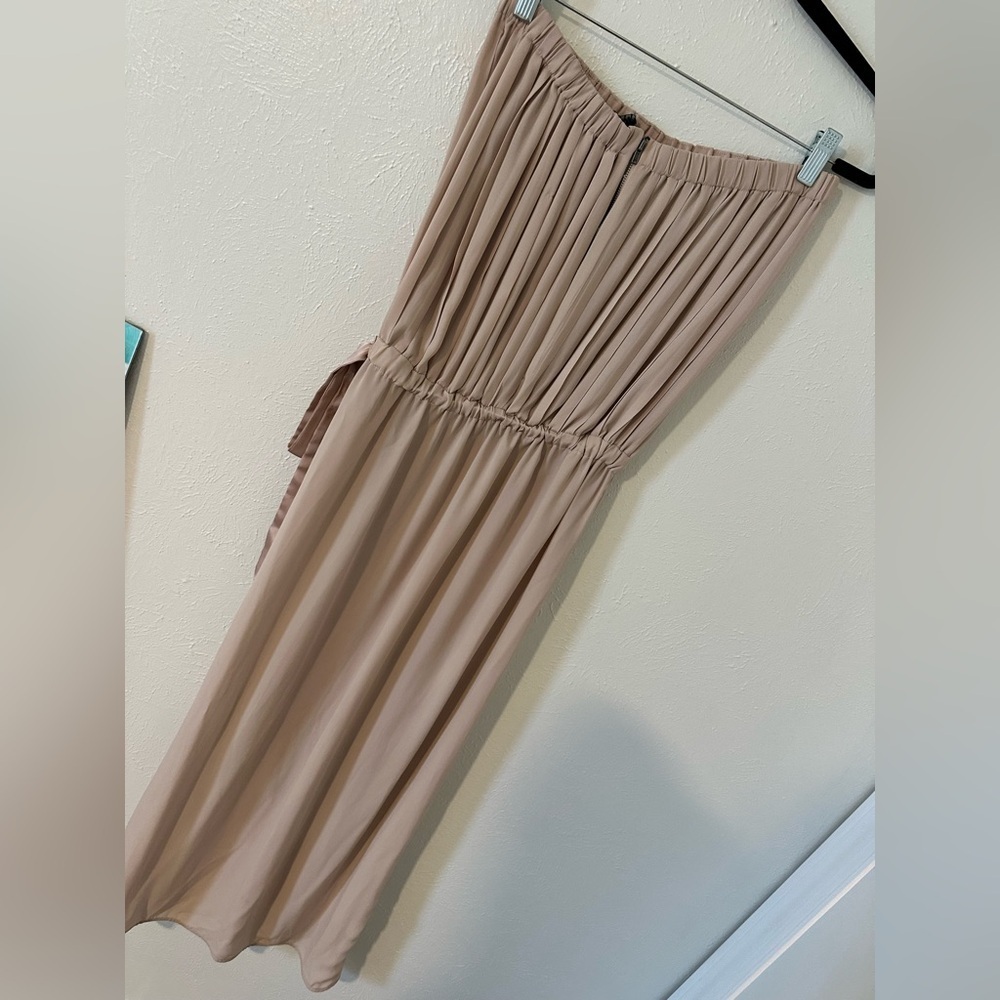 Ark&co cream strapless dress with cinched waist​​​ - Picture 8 of 8
